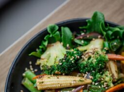Air Fryer Summer Salads: Refreshing Recipes from Heather Paskewich
